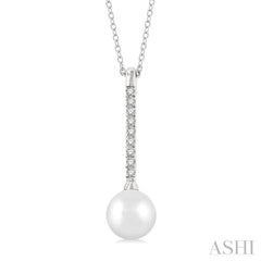 Pearl & Petite Diamond Fashion Pendant