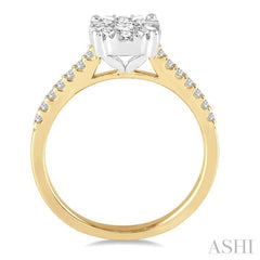 Lovebright Essential Diamond Engagement Ring