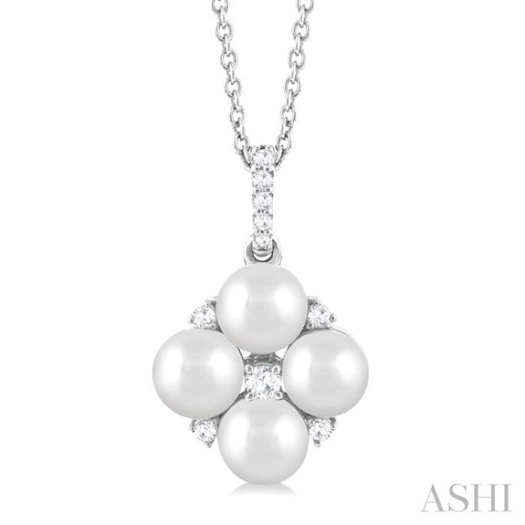 Pearl & Diamond Fashion Pendant