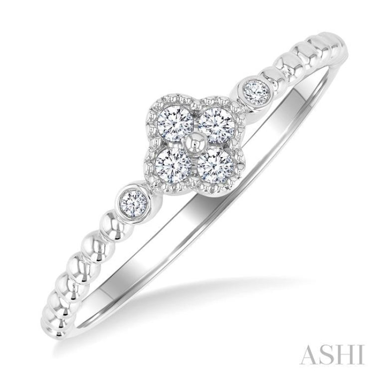1/8 Ctw Petite Bead Shank Clover Leaf Round Cut Diamond Fashion Ring in 10K White Gold