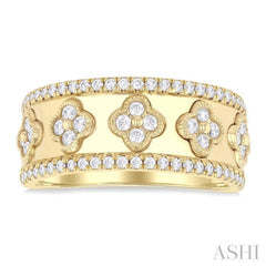 5/8 Ctw Clover Motif Round Cut Diamond Wide Fashion Band in 14K Yellow Gold
