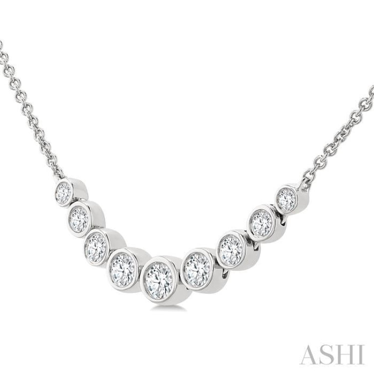 1/2 Ctw Graduated Bezel Set Round Cut Diamond Smile Necklace in 14K White Gold